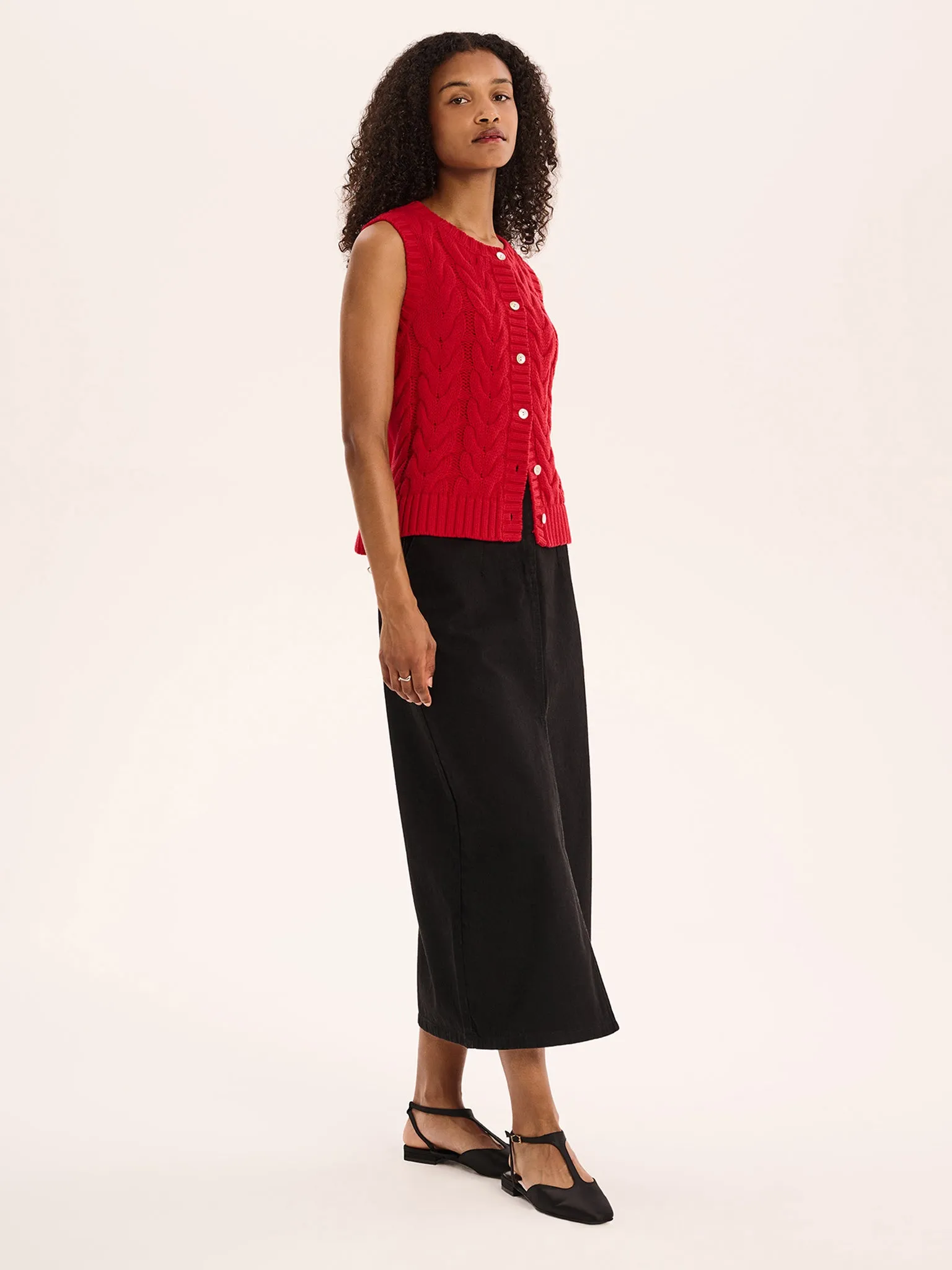 Matilda Cable Knitted Vest in Red